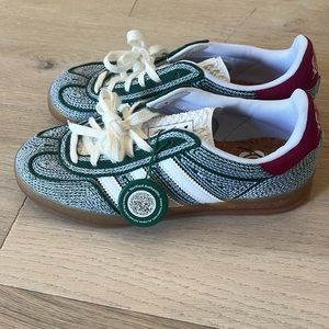 adidas Gazelle Indoor
Sean Wotherspoon Hemp Green